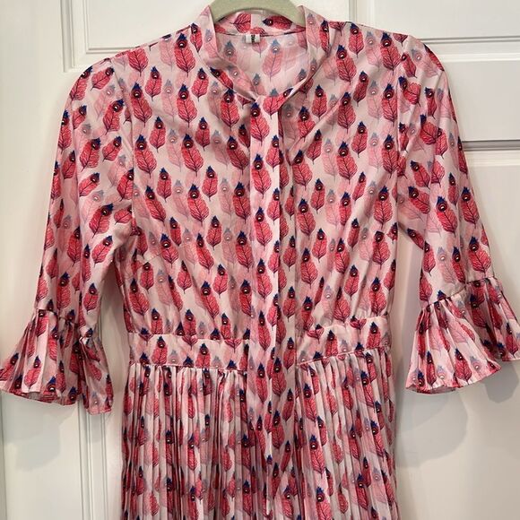 Pink and Red feather Patterned Dress marked medium fits small - Picture 3 of 8